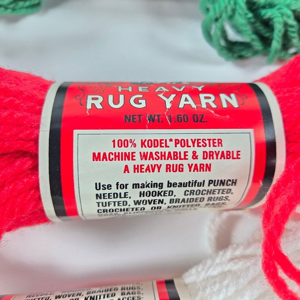 Vintage Aunt Lydia's Heavy Rug Yarn Lot 5 Skeins Red Green White Natural - Picture 7 of 12